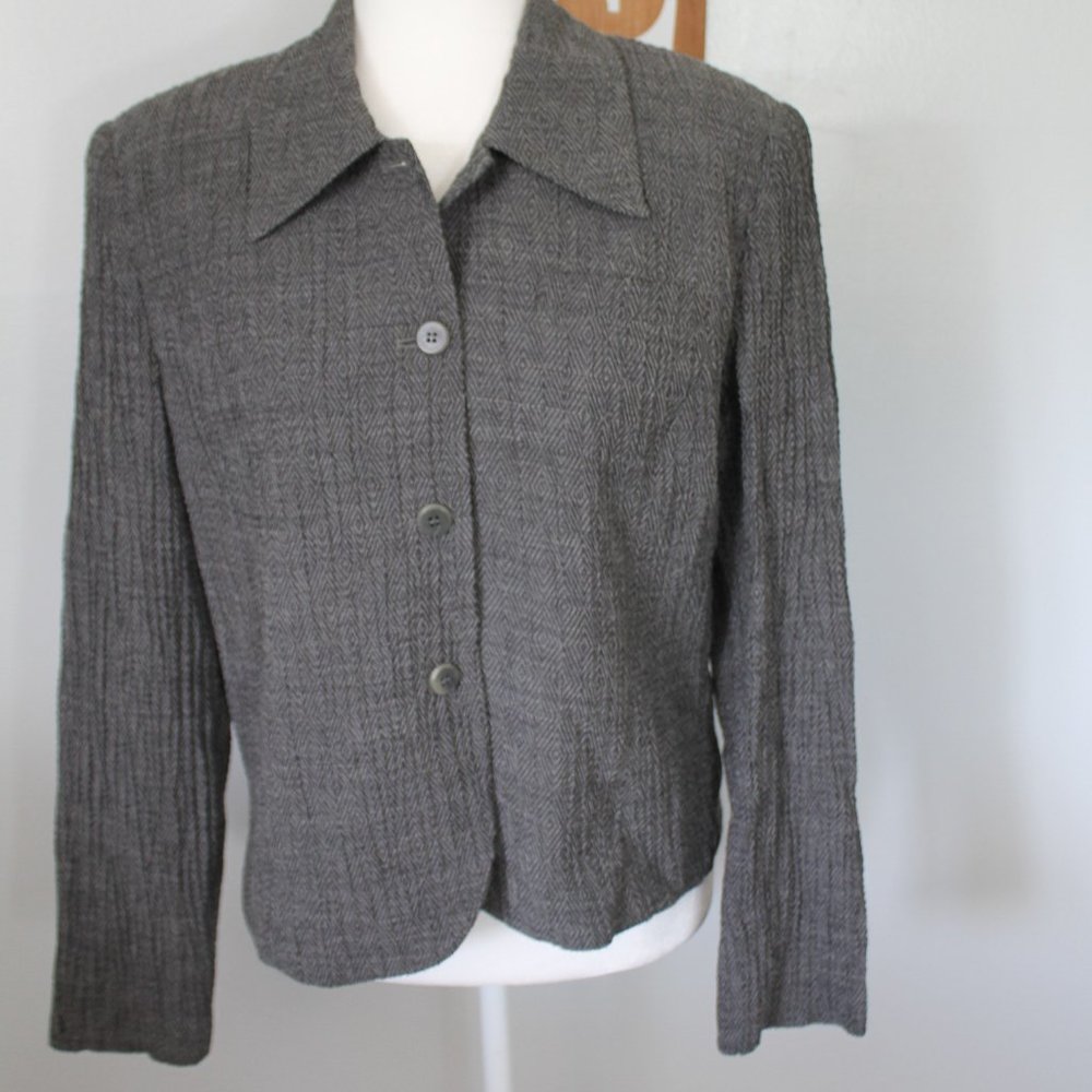 Tamotsu New York Textured Button Front Blazer